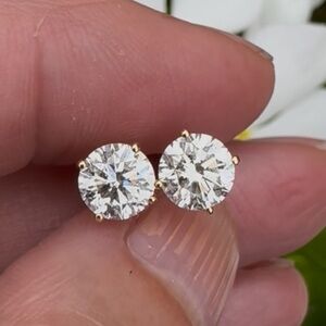 14Kt.Gold 2Carat tw Diamond stud earrings Tiffany Style. High Quality FIRM PRICE